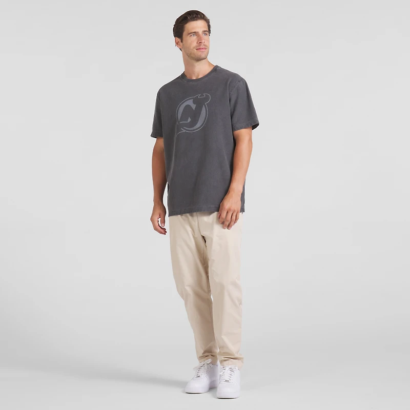 T-shirt noir pour hommes Fanatics des Devils du New Jersey fabriqué au Canada