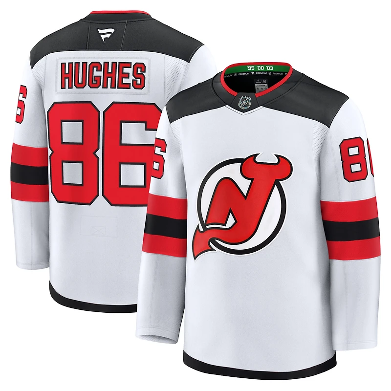 Maillot extérieur blanc de qualité supérieure Jack Hughes Fanatics pour hommes des Devils du New Jersey