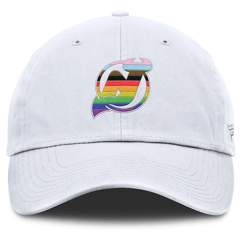Casquette ajustable PRIDE pour hommes Fanatics White New Jersey Devils