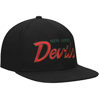 Casquette Snapback noire Mitchell & Ness New Jersey Devils Core Team Script 2.0 pour hommes