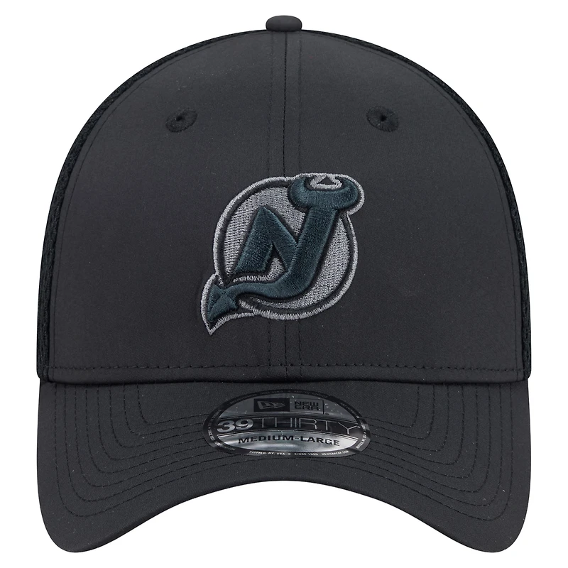 Men's New Era  Black Jersey Devils Blackout 39THIRTY Flex Fit Hat