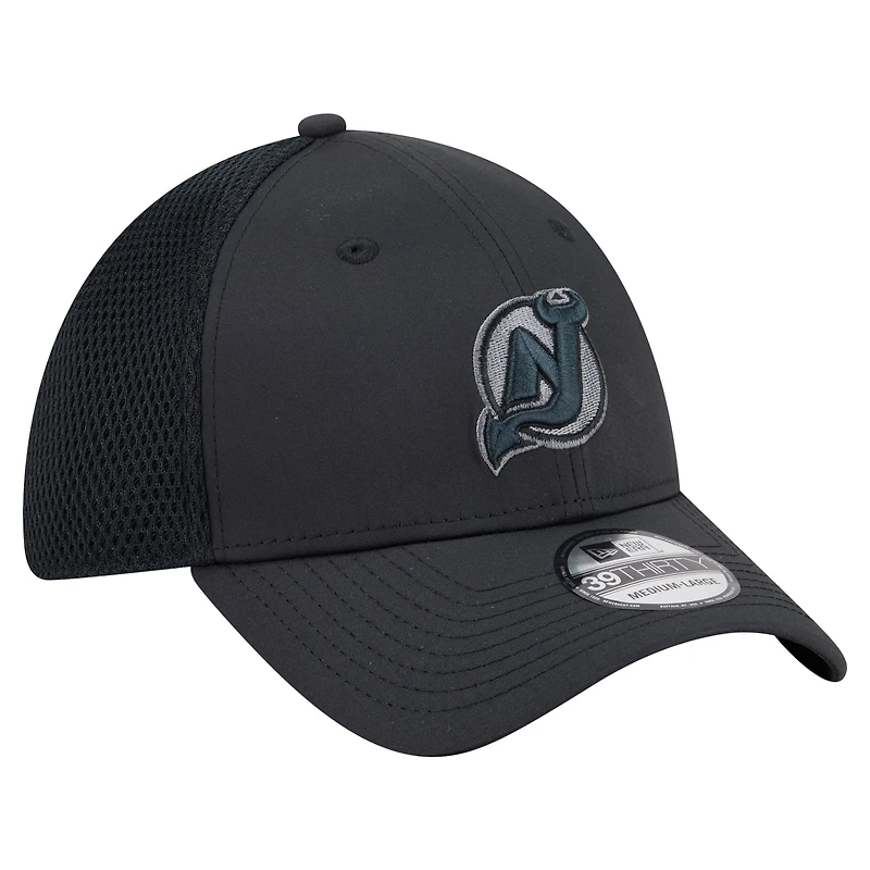 Men's New Era  Black Jersey Devils Blackout 39THIRTY Flex Fit Hat
