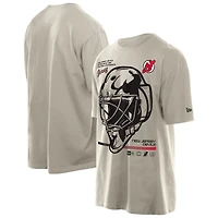 T-shirt pour homme New Era Tan avec masque de gardien but des Devils du Jersey