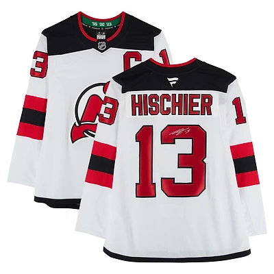 Maillot premium blanc dédicacé par Nico Hischier des Devils du New Jersey