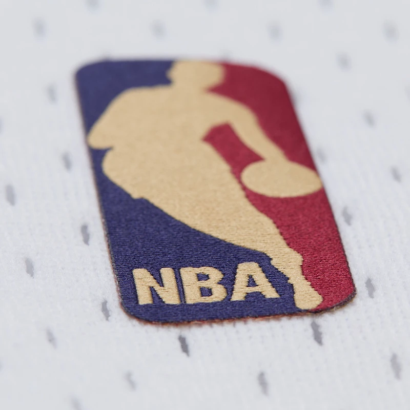 Men's Mitchell & Ness Jason Kidd White New Jersey Nets 2005/06 Hardwood Classics Swingman