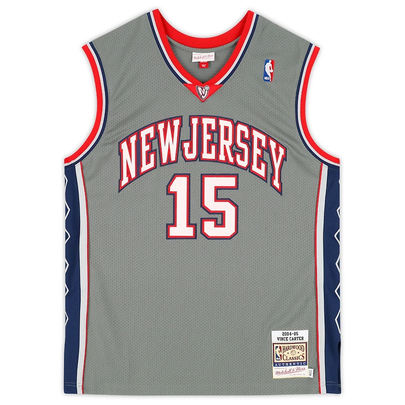Maillot authentique dédicacé par Vince Carter des New Jersey Nets, Mitchell & Ness, gris, 2004-05
