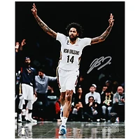Photographie autographiée de 8" x 10" de Brandon Ingram des New Orleans Pelicans célébrant le match Three vs Brooklyn