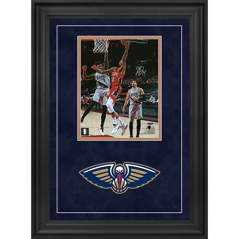Photographie encadrée de luxe autographiée de Brandon Ingram, Layup contre les Trail Blazers, 20 x 25 cm, des Pelicans de la Nouvelle-Orléans