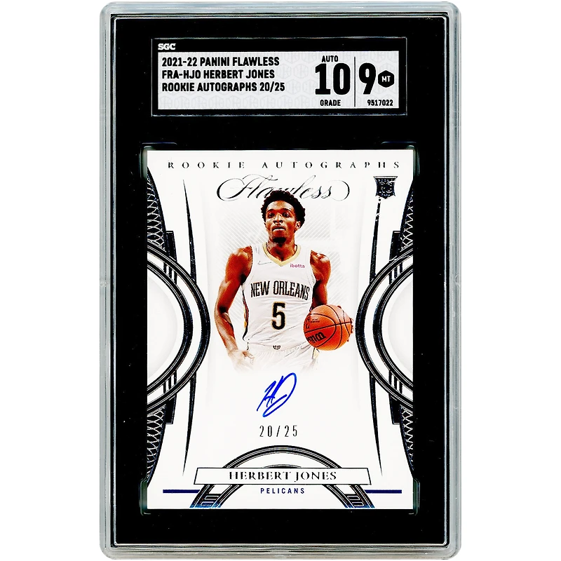 Carte de recrue autographiée par Herbert Jones (New Orleans Pelicans), saison 2021-2022, Panini Flawless Rookie Autographs #FRA-HJO #20/25, authentifiée SGC (9/10).