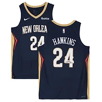 Maillot Swingman Nike Icon Edition bleu marine dédicacé par Jordan Hawkins des New Orleans Pelicans