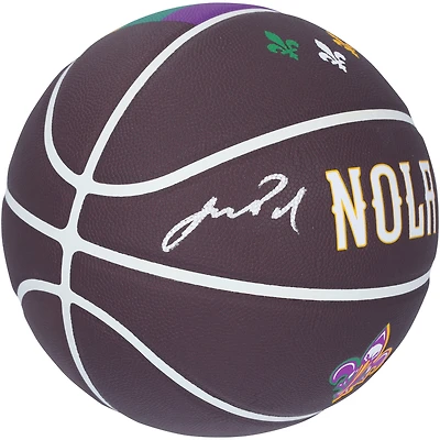 Ballon de basket-ball de collection dédicacé par Jordan Poole New Orleans Pelicans Wilson City Edition