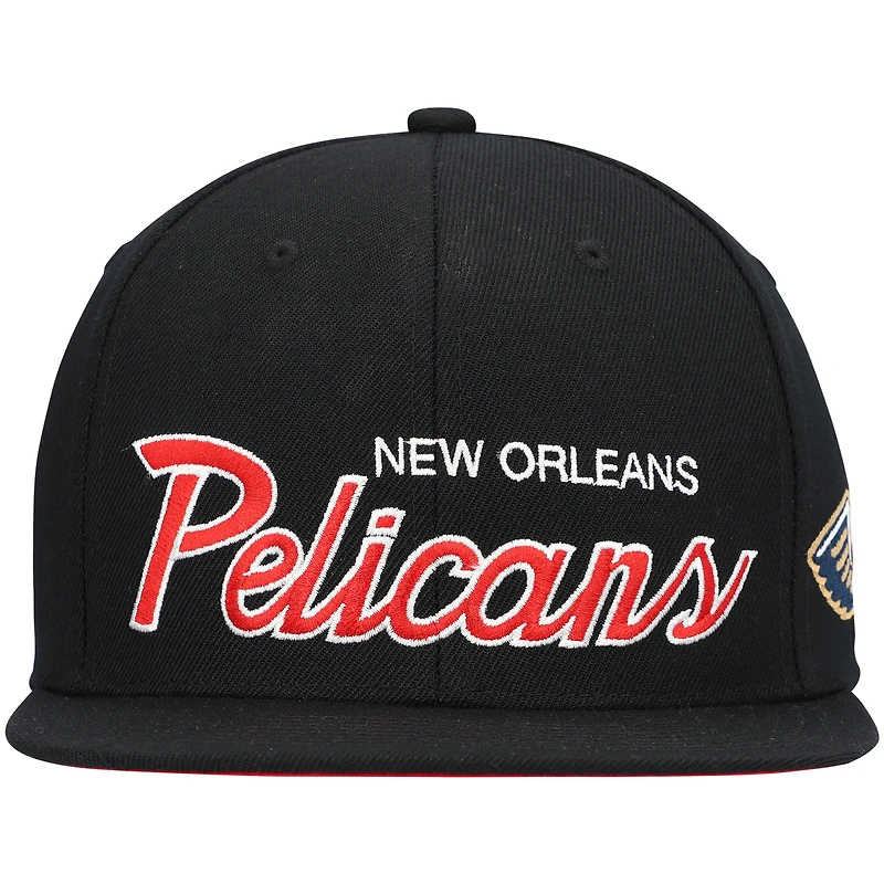 Casquette Snapback noire Mitchell & Ness New Orleans Pelicans Hardwood Classics Script 2.0 pour hommes