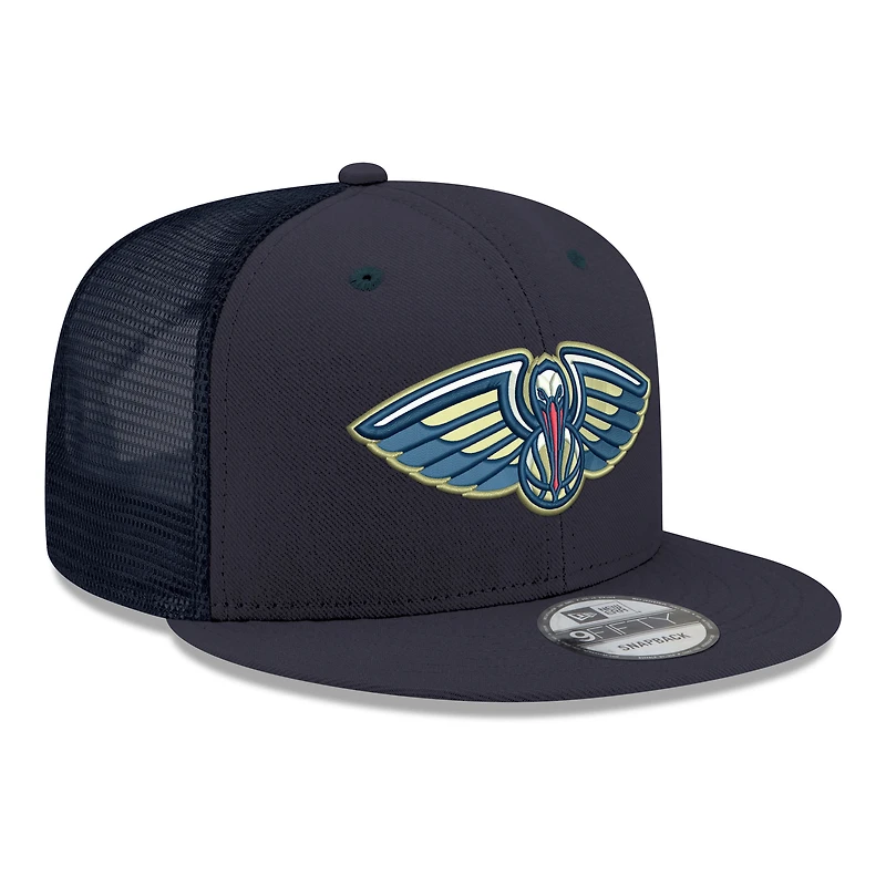 Casquette snapback 9FIFTY New Era bleu marine pour homme, logo principal des Pelicans de la Nouvelle-Orléans.