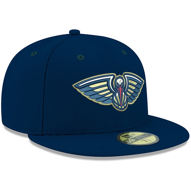 Casquette ajustée New Era 59FIFTY pour homme, bleu marine, couleurs officielles des Pelicans de La Nouvelle-Orléans