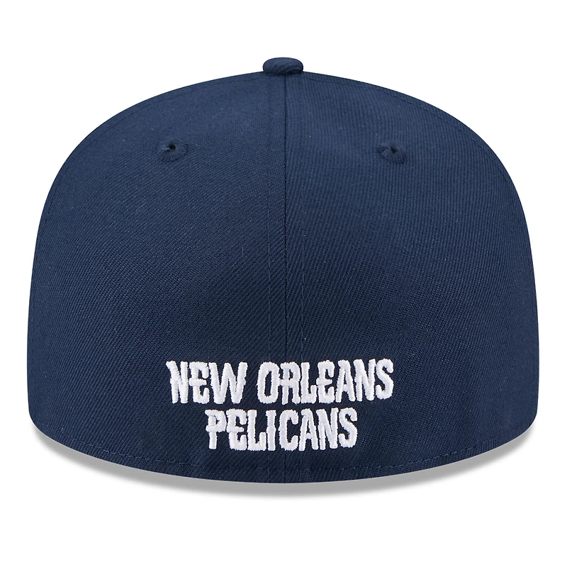 Casquette ajustée New Era 59FIFTY blanche/bleu marine Orleans Pelicans 2025 NBA Tip Off Split Panel pour homme