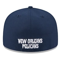 Casquette ajustée New Era 59FIFTY blanche/bleu marine Orleans Pelicans 2025 NBA Tip Off Split Panel pour homme