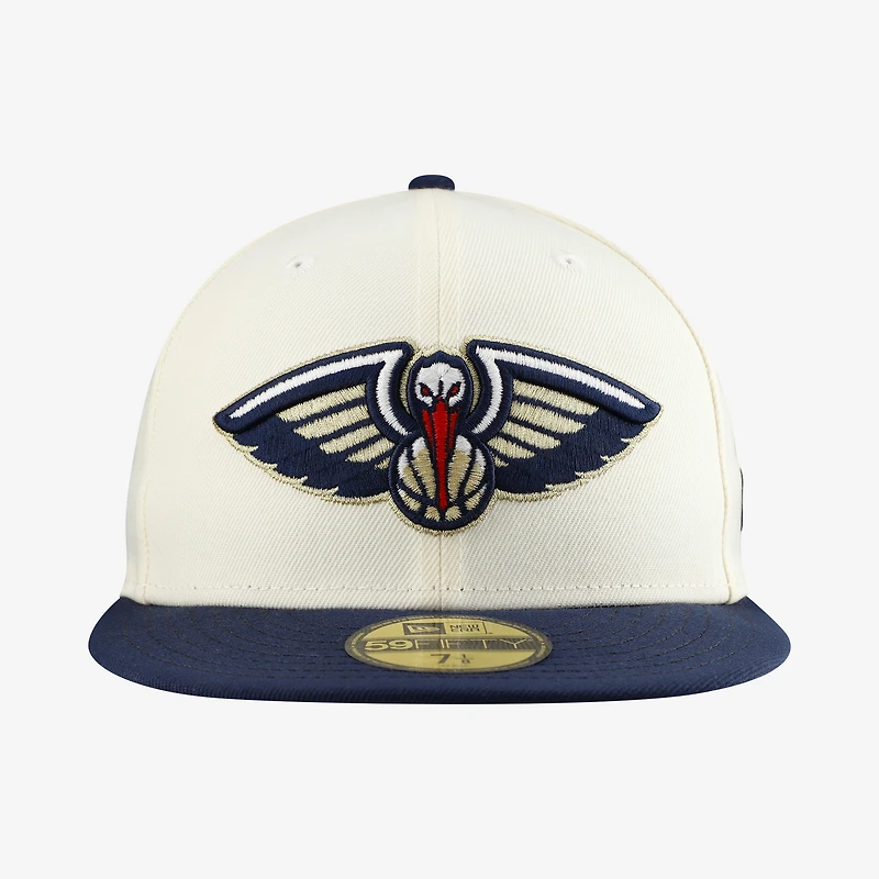 Men's New Era White/Navy Orleans Pelicans Chrome 59FIFTY Fitted Hat