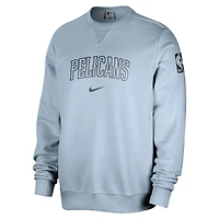 Sweat-shirt Nike bleu clair New Orleans Pelicans Courtside Standard Issue Performance pour homme