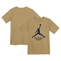 V110833 Pelicn NFZ NBA OST SU24 Juvénile Jordan Branded Essential Jumpman SS Tee TEEJUV #15