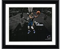 Photo dédicacée de Zion Williamson (New Orleans Pelicans) - Layup inversé contre le Orlando Magic ( 11 x 35,5 cm)