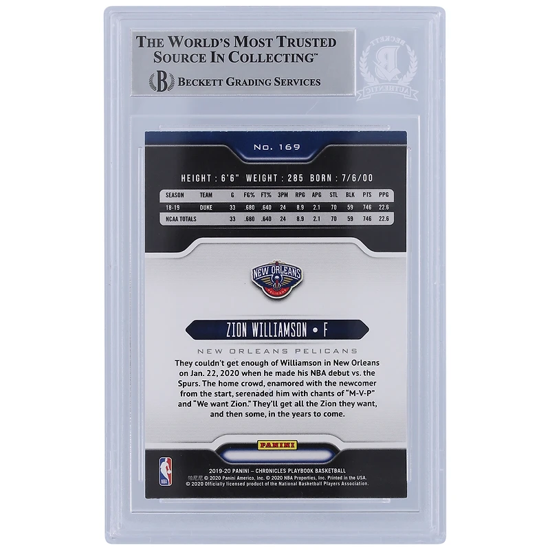 Carte de recrue autographiée de Zion Williamson (New Orleans Pelicans) 2019-20 Panini Chronicles Playbook n° 169, authentifiée par Beckett Fanatics Witnessed, avec inscription « 19 #1 Pick ».