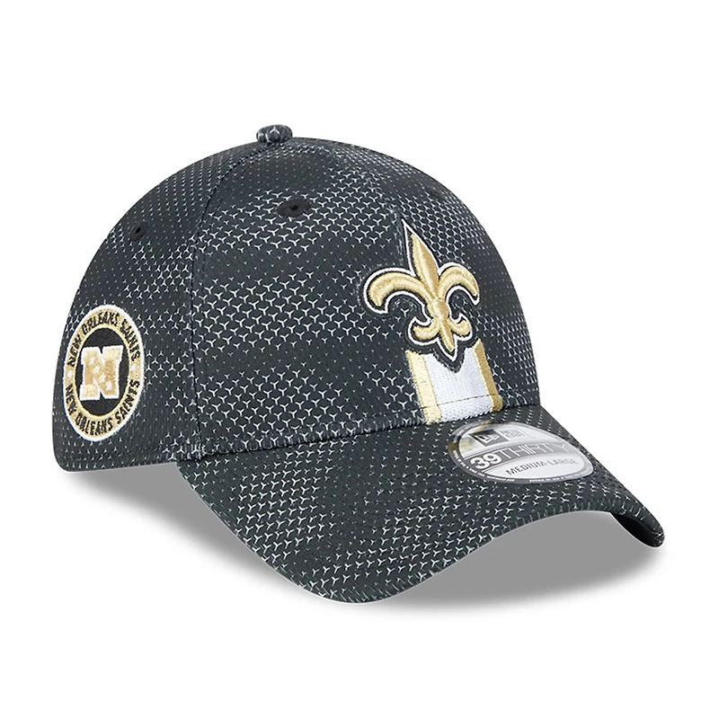 Men's New Era Black Orleans Saints 2024 Sideline 39THIRTY Flex Hat