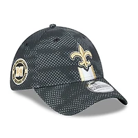 Men's New Era Black Orleans Saints 2024 Sideline 39THIRTY Flex Hat