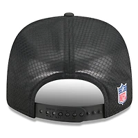 Casquette camionneur ajustable New Era noire New Orleans Saints 2025 Sideline 9SEVENTY pour homme