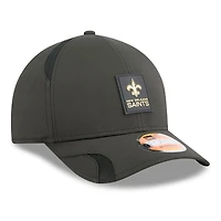 Casquette ajustable New Era noire New Orleans Saints 2025 Sideline 9FORTY pour homme