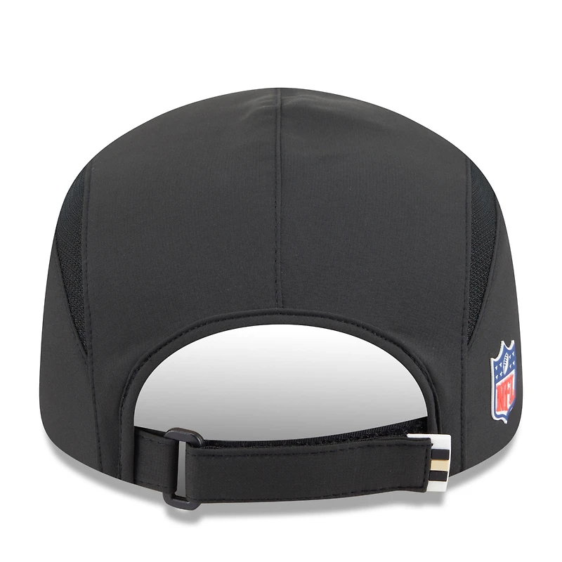 Men's New Era Black New Orleans Saints 2025 Sideline Runner Adjustable Hat