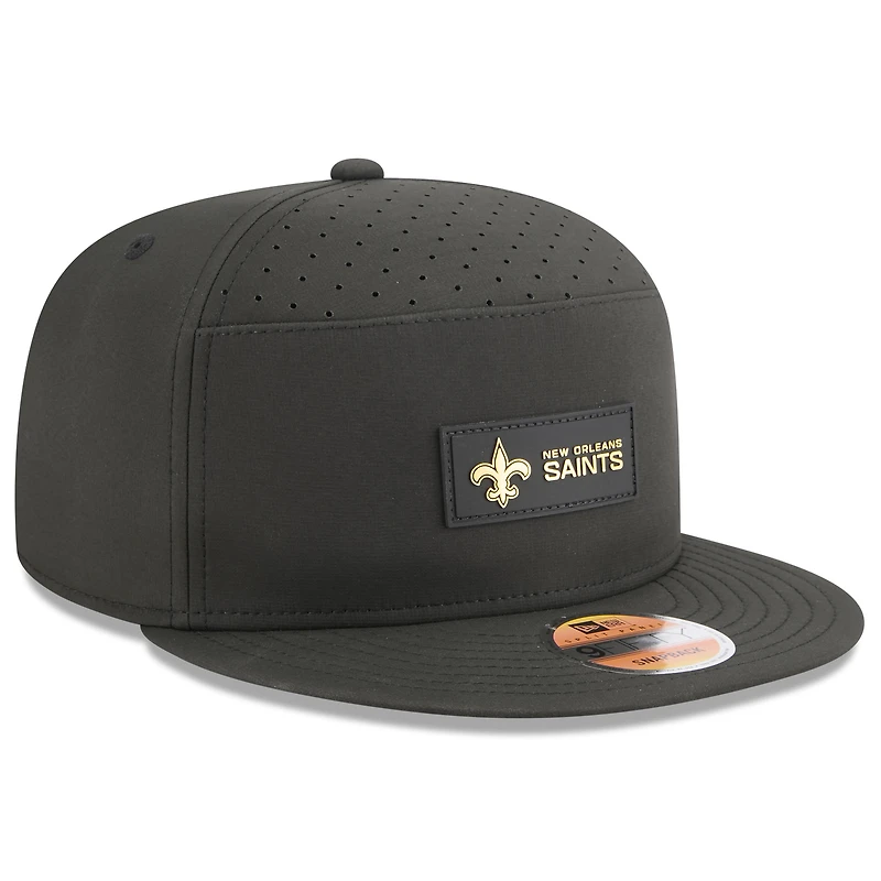 Men's New Era Black New Orleans Saints 2025 Sideline  Split Panel 9FIFTY Snapback Hat