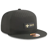 Men's New Era Black New Orleans Saints 2025 Sideline  Split Panel 9FIFTY Snapback Hat