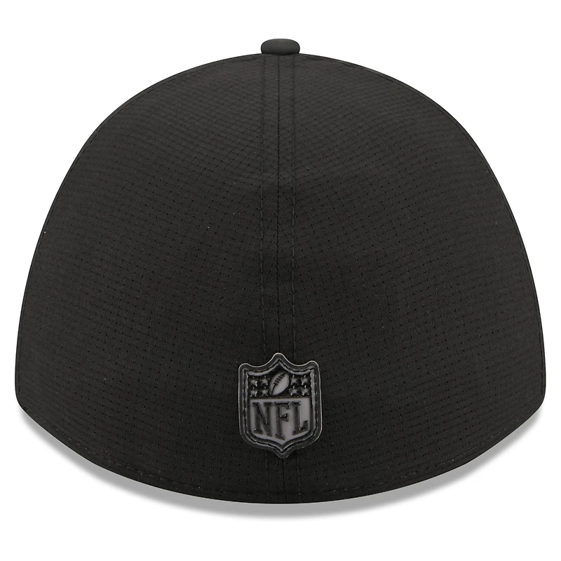 Men's New Era Black Orleans Saints 2026 NFL Training Camp 39THIRTY Flex Hat