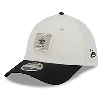 Casquette New Era Flex crème/noire pour homme, Orleans Saints, camp d'entraînement NFL 2026, modèle 39THIRTY