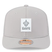 Men's New Era Gray New Orleans Saints 2025 Sideline  9SEVENTY Adjustable Trucker Hat