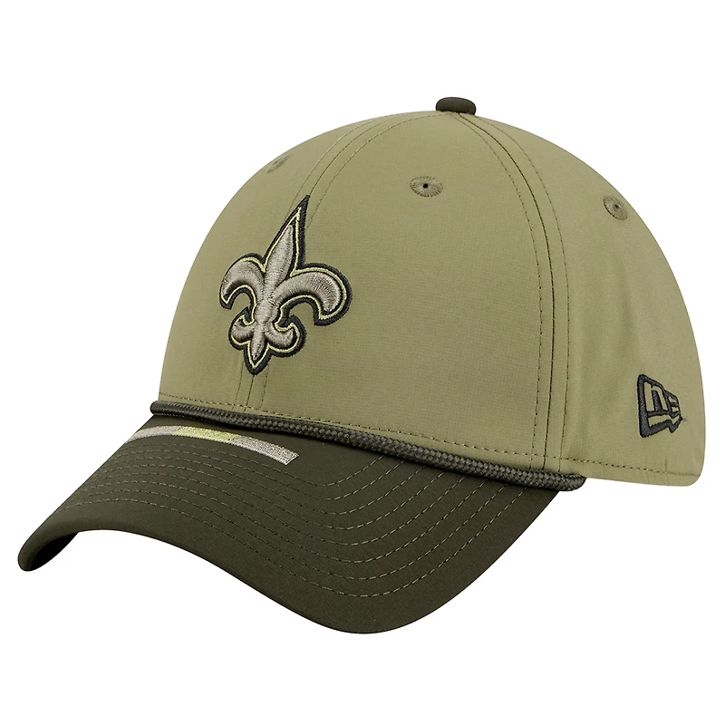 Men's New Era  Green Orleans Saints 2025 Salute to Service 39THIRTY Flex Hat