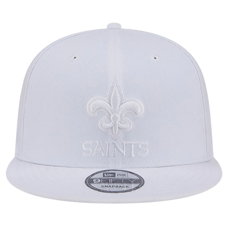 Casquette Snapback 9FIFTY New Era New Orleans Saints Main blanc sur blanc pour homme