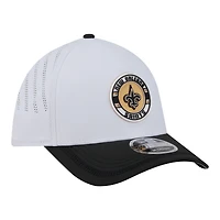 Men's New Era White/Black Orleans Saints Patch 39THIRTY A-Frame M-Crown Perforated Flex Hat