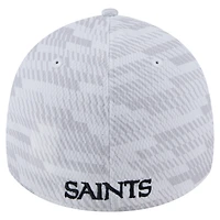 Casquette New Era blanche Orleans Saints Gameday Graded 39THIRTY Flex pour homme