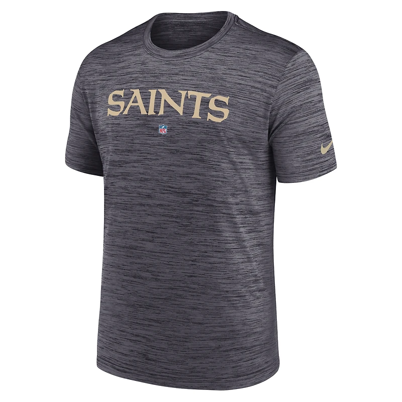 FBC SAINT NOIR SU23 NFL HOMME NIKE SIDELINE TEAM ISSUE VELOCITY SS TEE TEEMENSCC