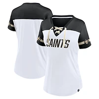 T-shirt à lacets Fanatics blanc pour femme, motif New Orleans Saints, col en V oblique.