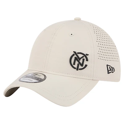 Casquette ajustable New York City FC Active 9TWENTY pour homme de couleur tan de New Era