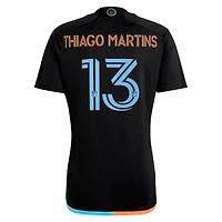 Maillot de joueur réplique adidas Thiago Martins noir New York City FC 2024 24/7 Kit pour homme