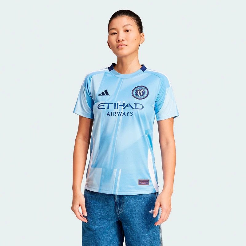 Maillot de joueur réplique adidas Strahinja Tanasijević New York City FC 2025 The Excelsior Kit pour femme bleu clair