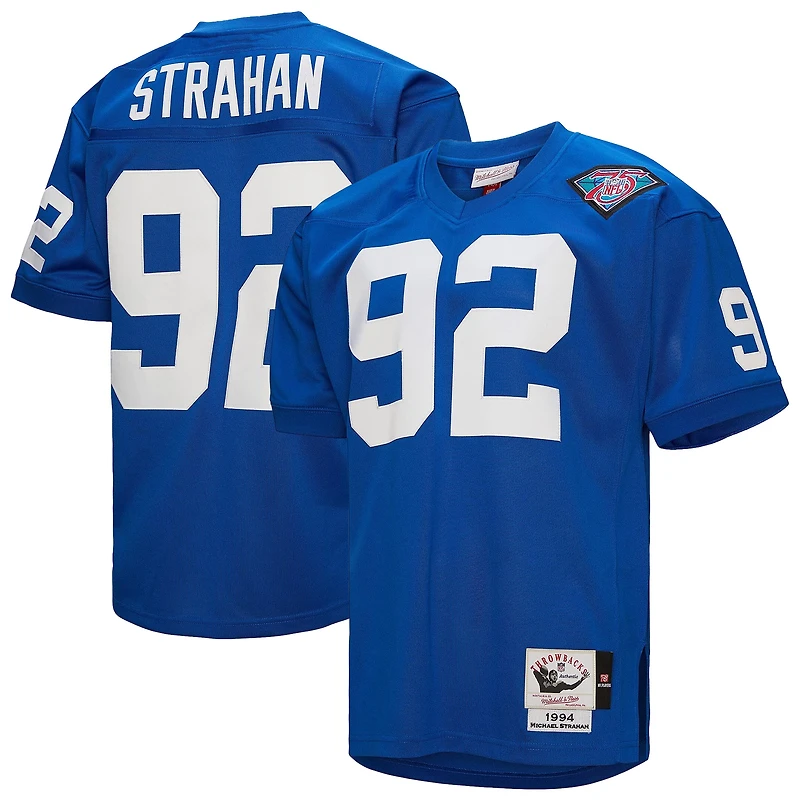 Maillot authentique rétro Mitchell & Ness Michael Strahan Royal des Giants de New York 1994, porté par un joueur retraité.