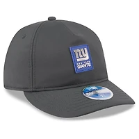 Men's New Era Charcoal York Giants 2025 Sideline Cold Weather Retro Crown 59FIFTY Fitted Hat