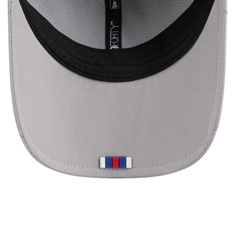 Casquette ajustable New Era grise New York Giants 2025 Sideline 9FORTY pour homme