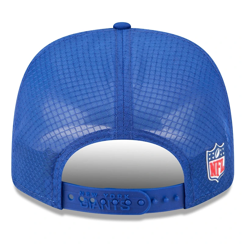 Men's New Era Royal New York Giants 2025 Sideline  9SEVENTY Trucker Adjustable Hat