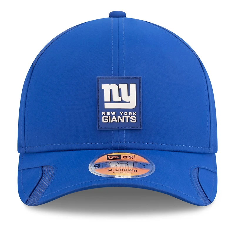 Casquette ajustable New Era Royal New York Giants 2025 Sideline 9FORTY pour homme
