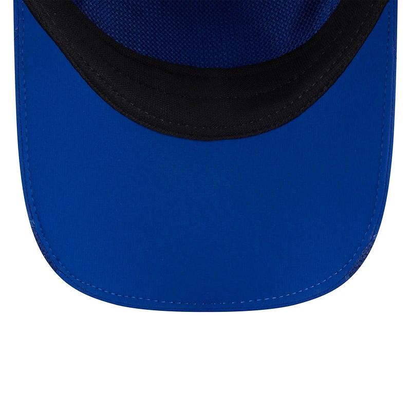 Men's New Era Royal New York Giants 2025 Sideline  Runner Adjustable Hat